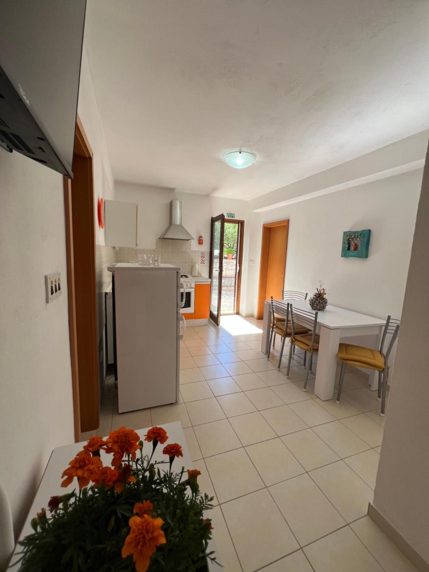 Apartment Viola Супетар Екстер'єр фото
