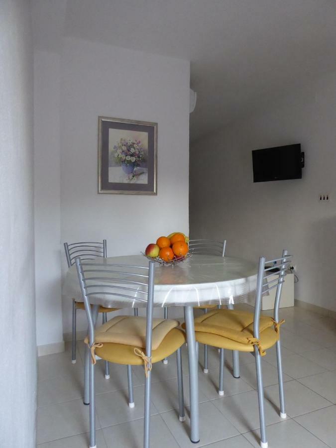 Apartment Viola Супетар Екстер'єр фото